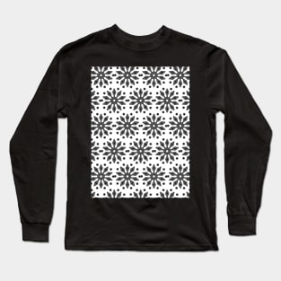 Black and white seamless flower pattern Long Sleeve T-Shirt